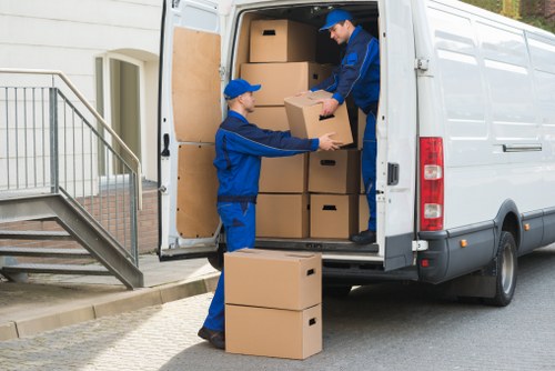Customer complaint document with service notes and a delivery checklist