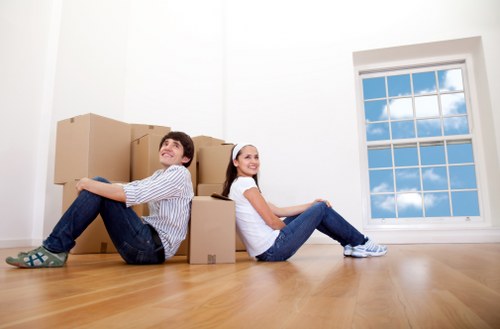 Business relocation packing and unpacking services in Clapham